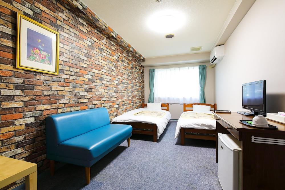 Grampus Inn Ширахама Екстериор снимка